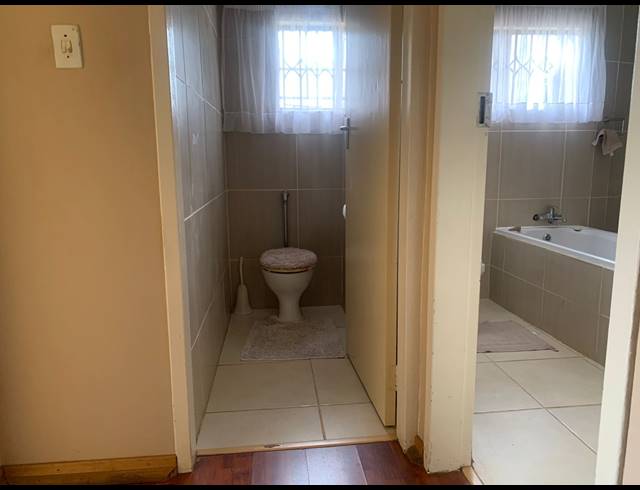 3 BEDROOM HOUSE FOR SALE IN HILLSHAVEN